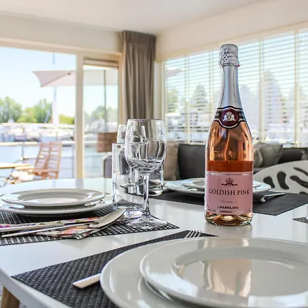 Hotel en barco D'azur Aalsmeer