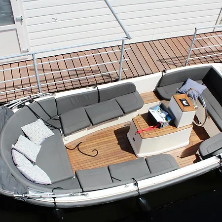 Hotel en barco D'azur 4*