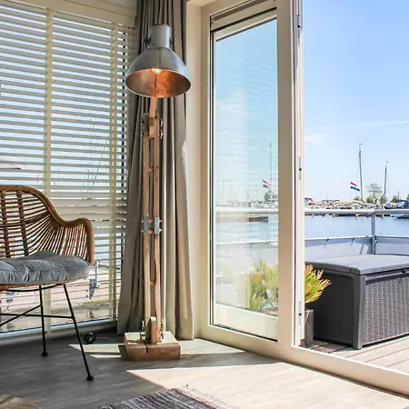 Hotel en barco D'azur Aalsmeer